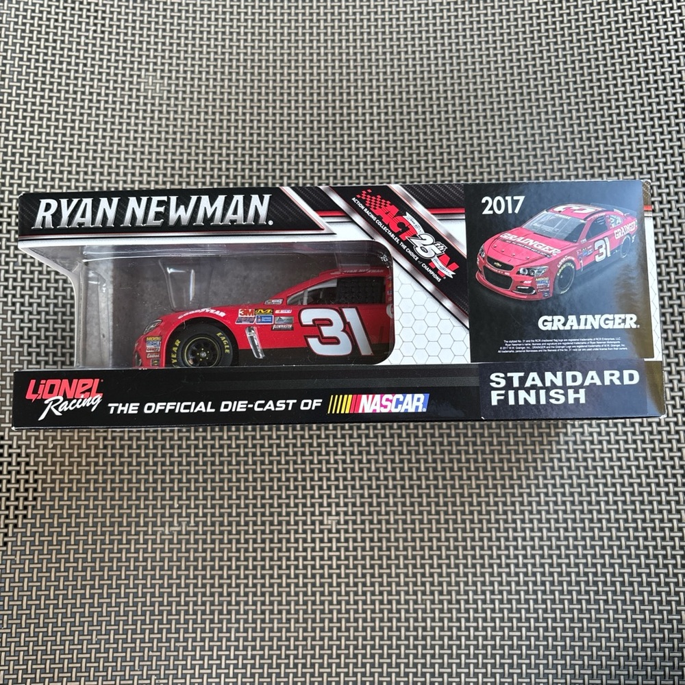 1 of 528 Ryan Newman 2017 number 31  Lionel Racing Grainger NASCAR  Die-cast car